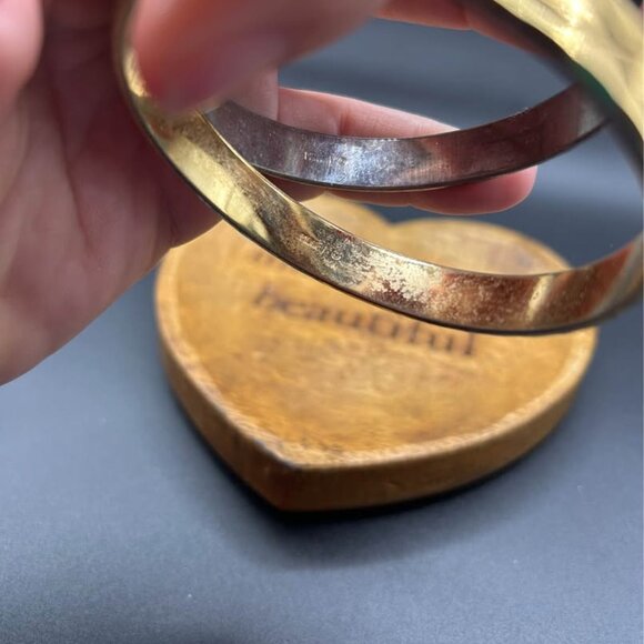 Monet etched bangle bracelets gold plated silver plated vintage 60s - Picture 2 of 3